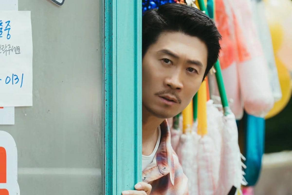 still cuts drama Heroes Next Door