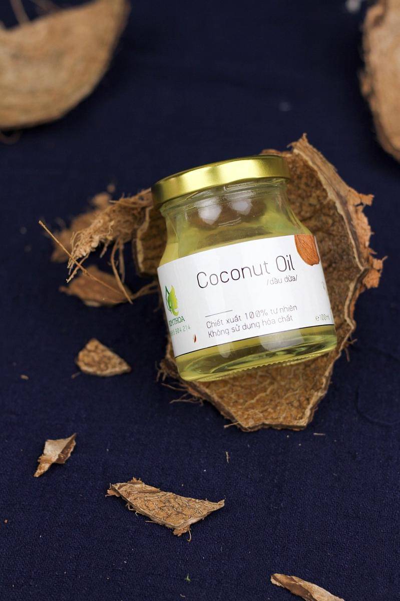 ilustrasi minyak kelapa