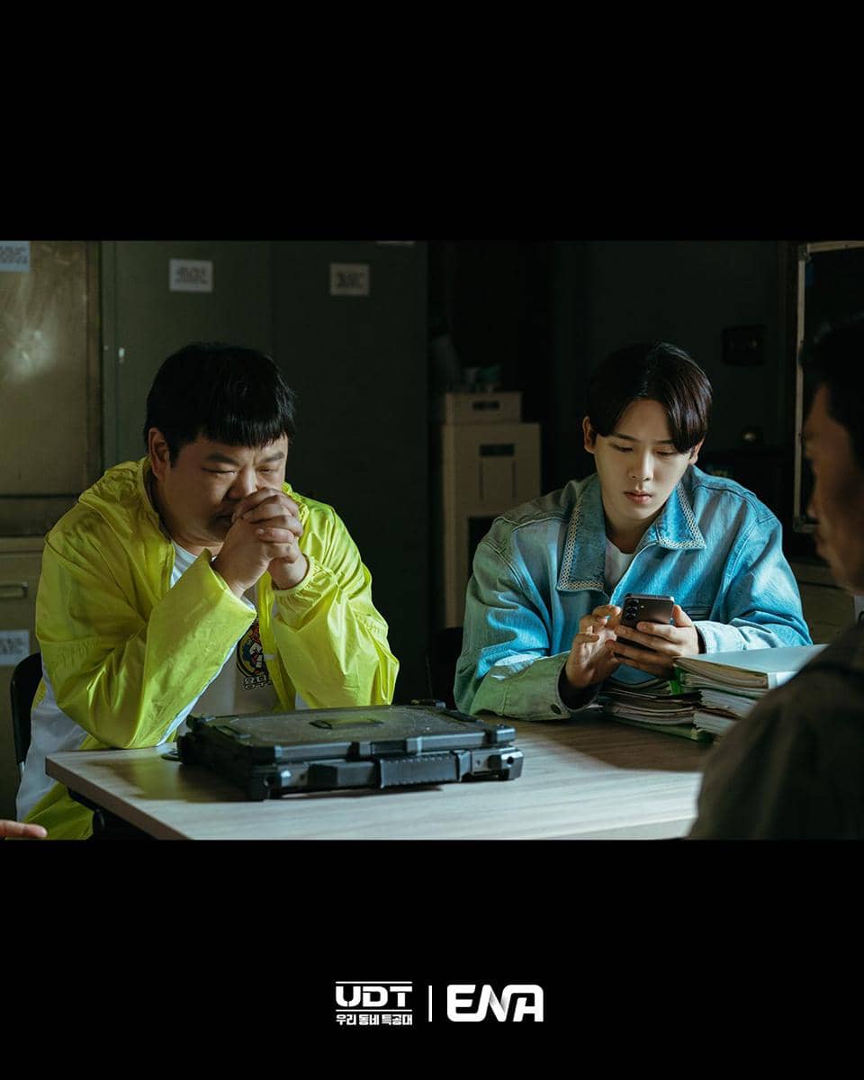 cuplikan drama Korea Heroes Next Door