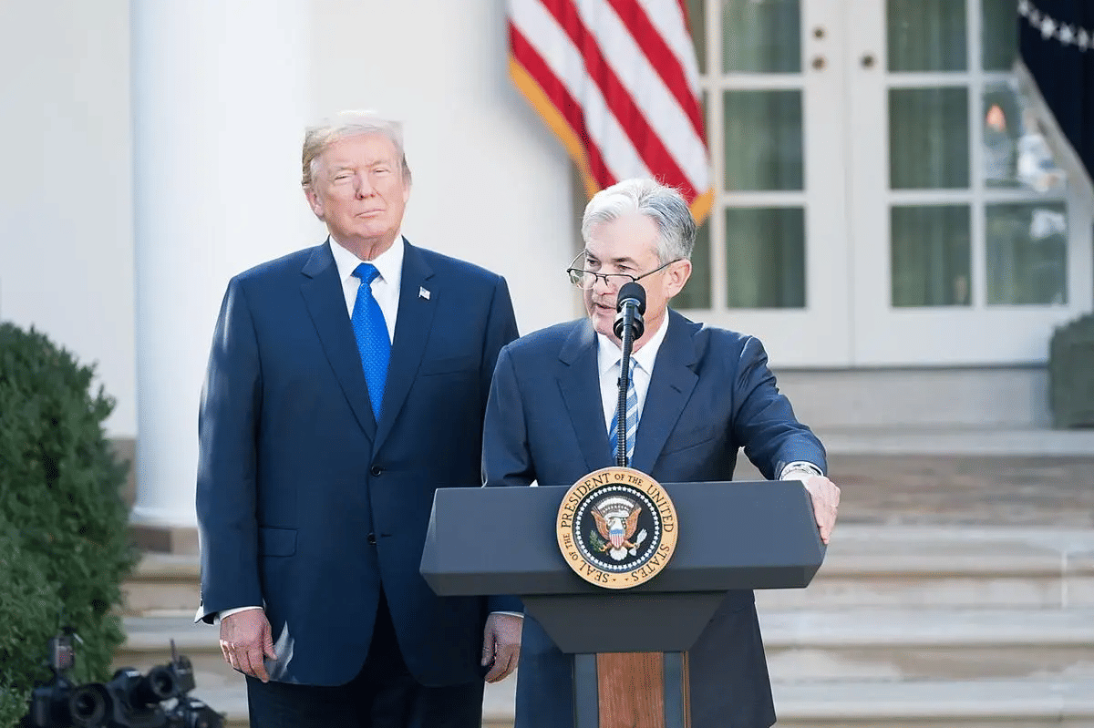 Presiden AS Donald Trump menunjuk Jerome Powell sebagai calon Ketua Dewan Gubernur Federal Reserve Pada 2 November 2017. 