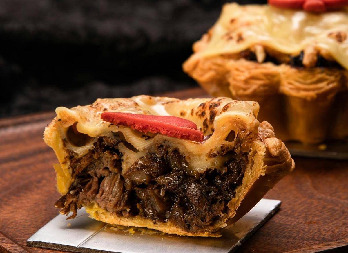 ilustrasi quiche beef rendang