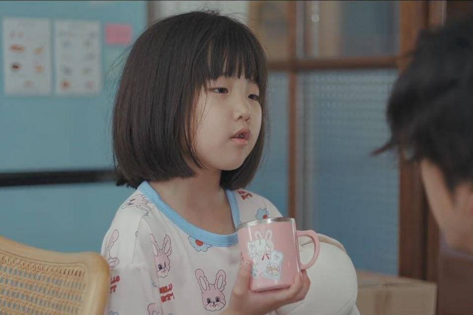 cuplikan drama Heroes Next Door