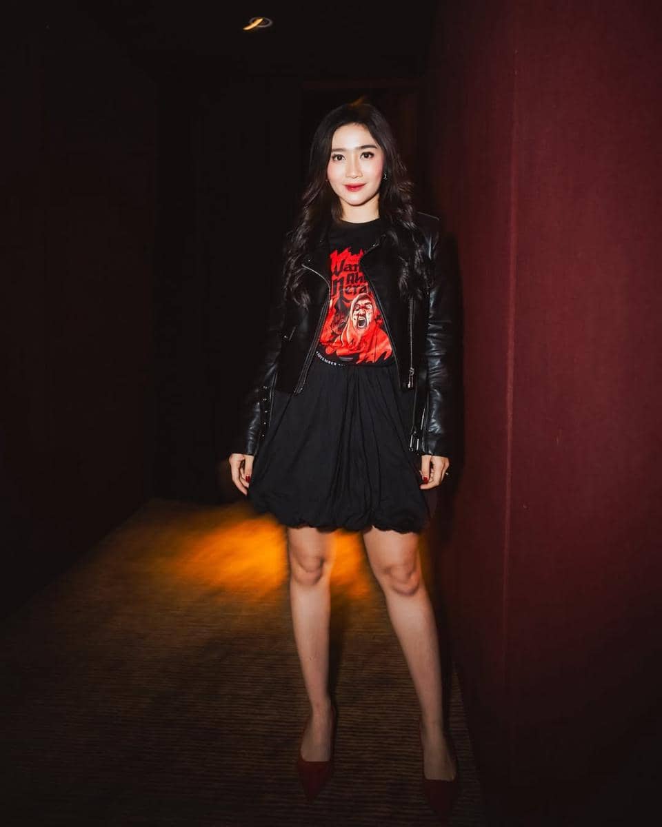 ide styling balloon skirt ala seleb Indonesia