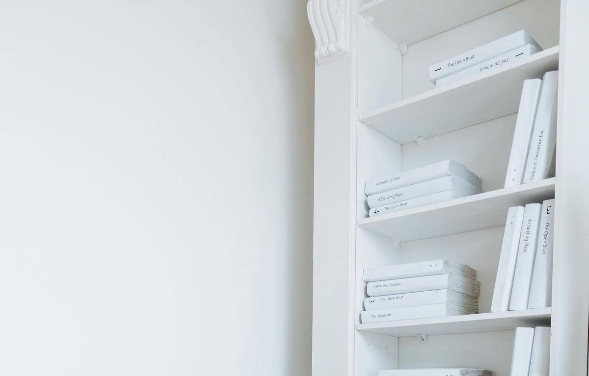 ilustrasi rak tinggi