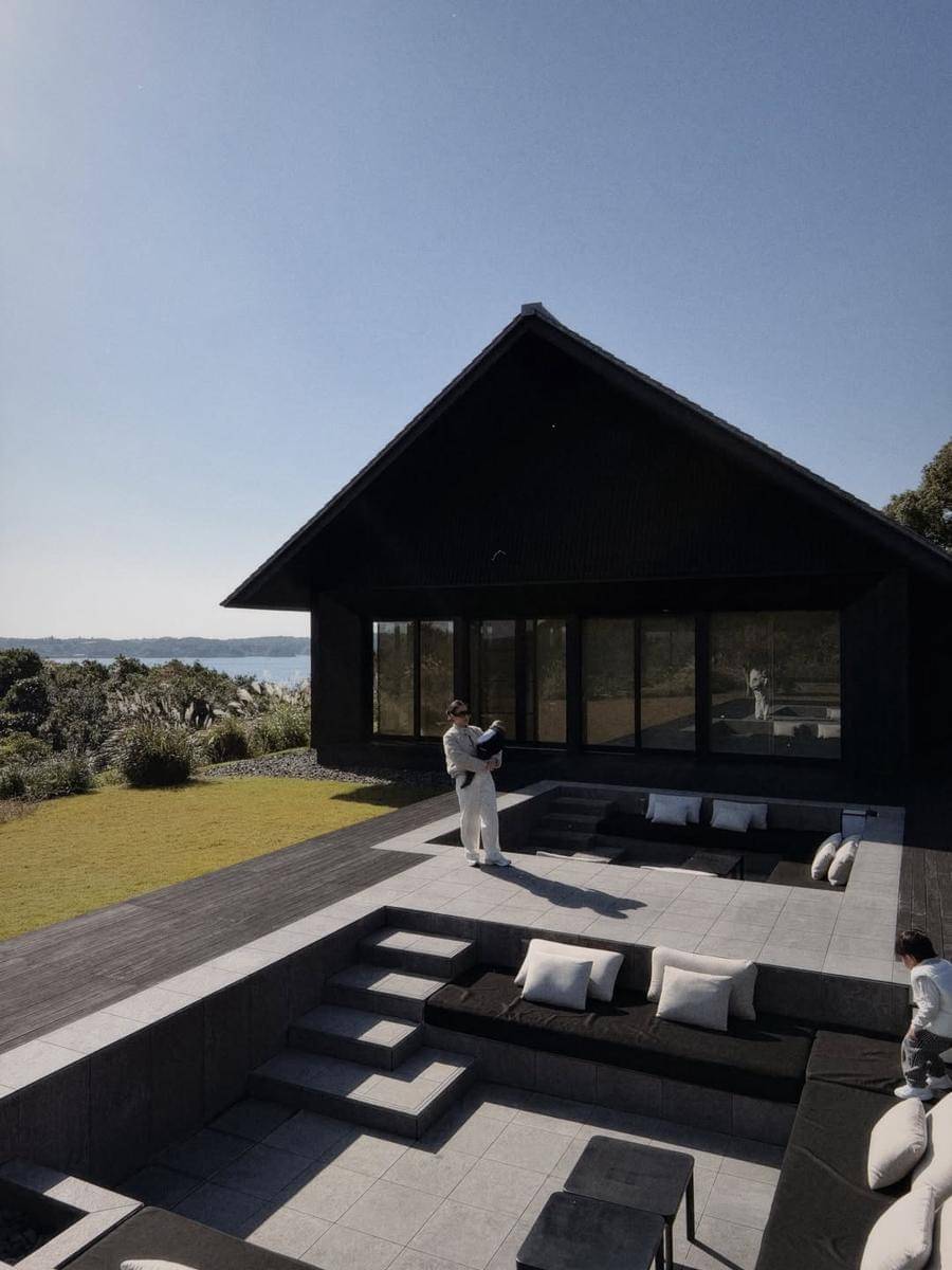 Potret Keluarga Nikita Willy Liburan ke Ise-Shima, Jepang.