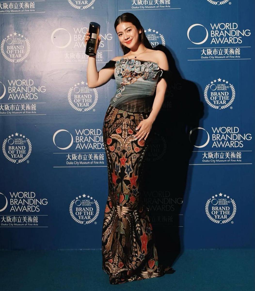 Potret Felicya Angelista raih penghargaan dari WBA