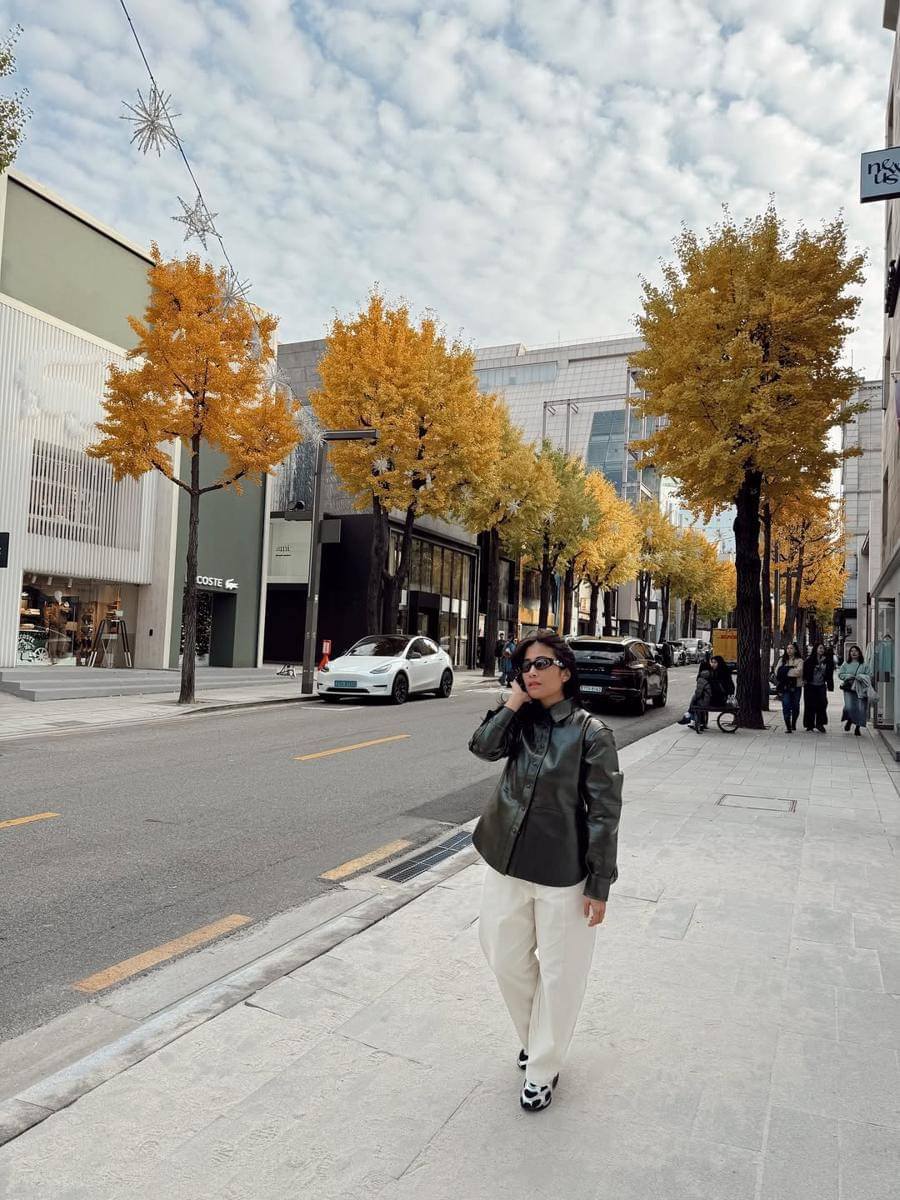 Seleb berlibur di Korea Selatan pada November 2025.