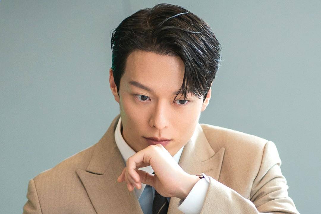 Gong Ji Hyeok (Jang Ki Yong) dalam drakor Dynamite Kiss 