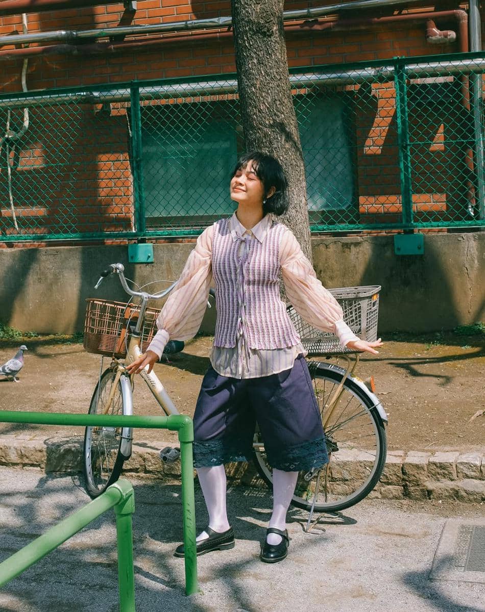 inspirasi coquette style ala Andien Aisyah