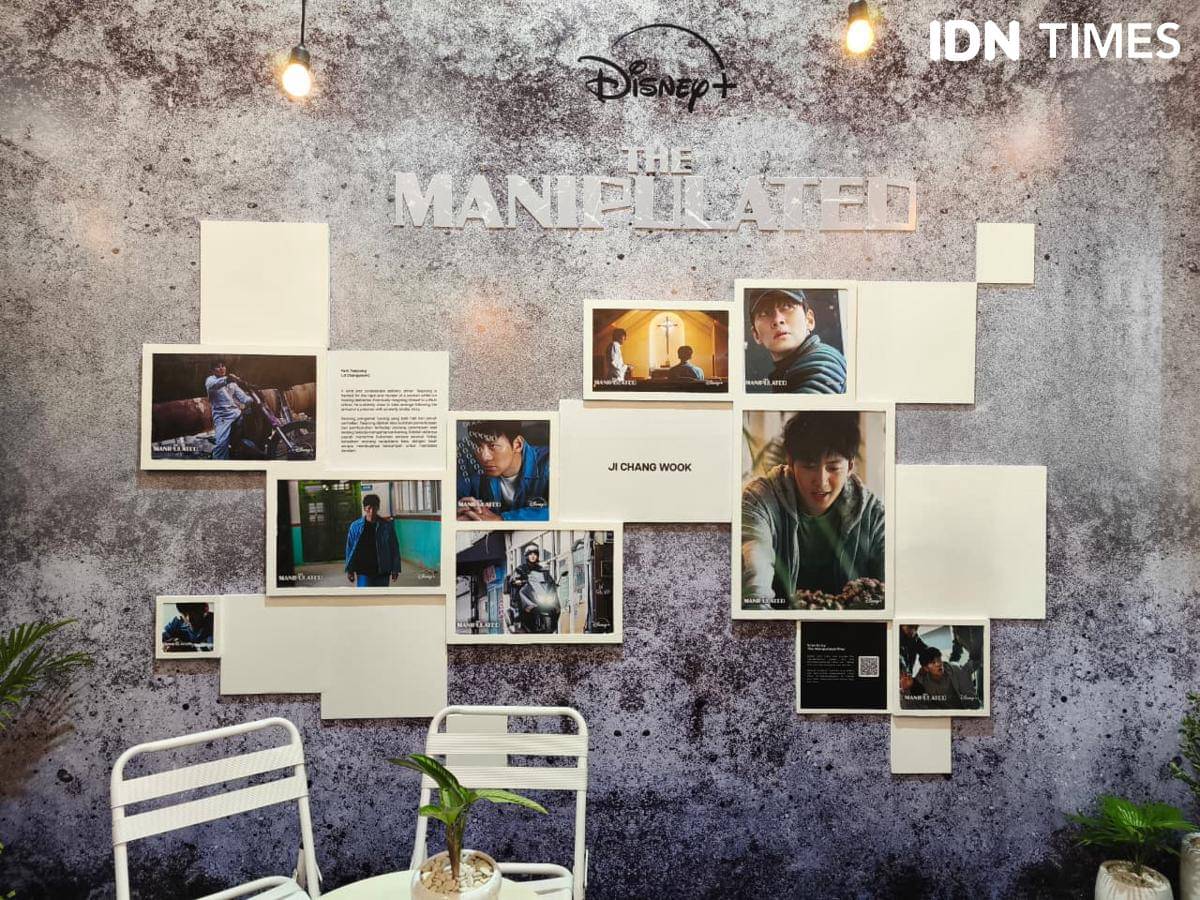 Potret instalasi The Manipulated di Jakarta