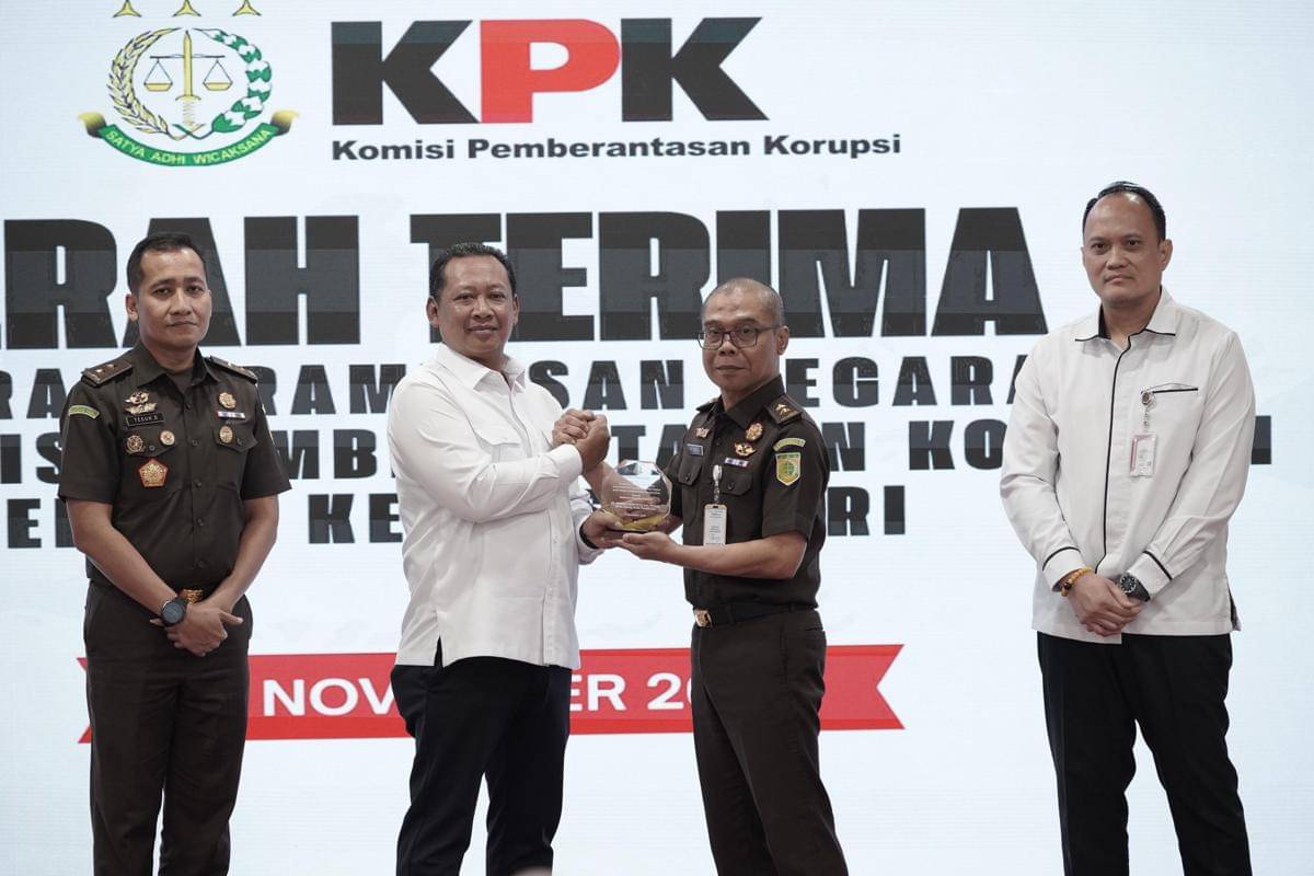 KPK Serahkan Aset Sitaan Rafael Alun Senilai Rp19,78 M ke Kejagung