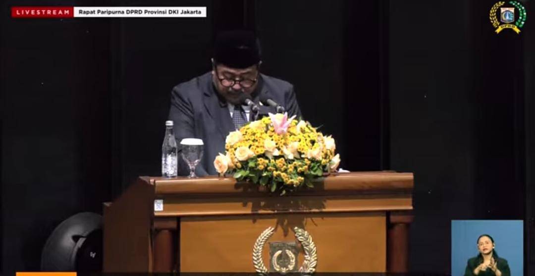 Wakil Gubernur DKI Jakarta Rano Karno di Rapat Paripurna Rabu (19/11/2025)/IDN Times 