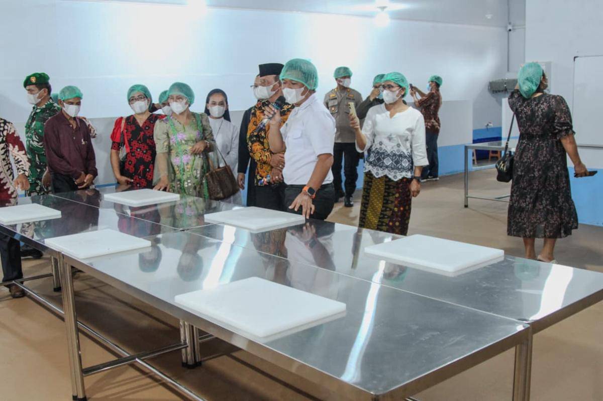 Yayasan Holong Ondolan Indonesia Emas secara resmi meluncurkan Satuan Pelayanan Pemenuhan Gizi (SPPG) Yayasan Holong Ondolan 4 Pakkat Hauagong, Sabtu (15/11/2025) (dok.Holong Ondolan)