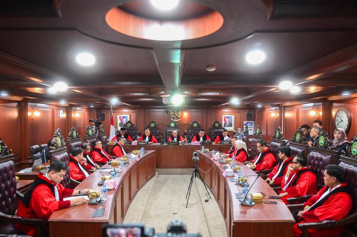 Ilustrasi sidang putusan kasus dugaan pelanggaran kode etik anggota DPR nonaktif di Mahkamah Kehormatan Dewan (MKD) DPR, Kompleks Parlemen, Senayan, Jakarta. (ANTARA FOTO/Rivan Awal Lingga)