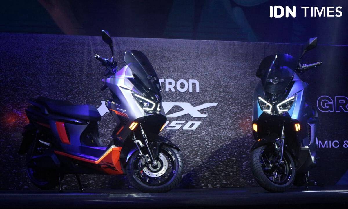 Polytron merilis motor listrik baru, FOX 350, di Jakarta, Rabu (19/11/2025). (IDN Times/Dheri Agriesta) 
