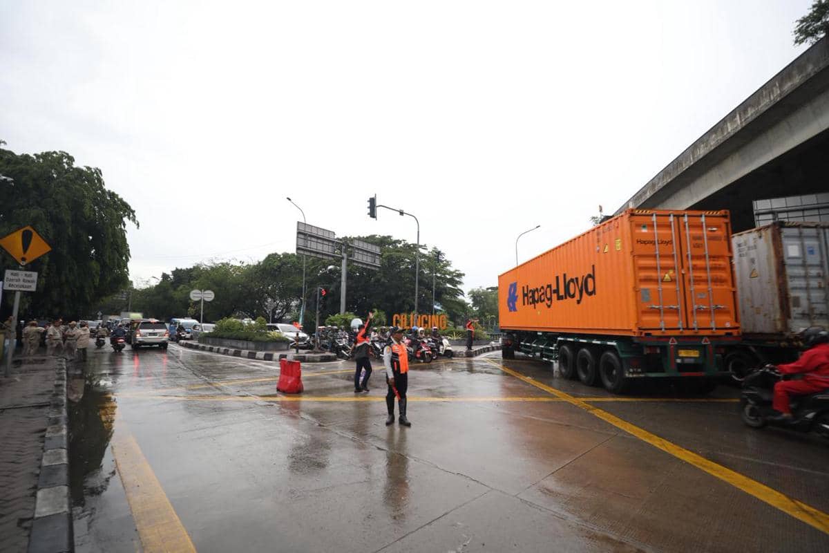 Pemkot Jakarta Utara terapkan jam operasional truk. (dok. Pemkot Jakut).