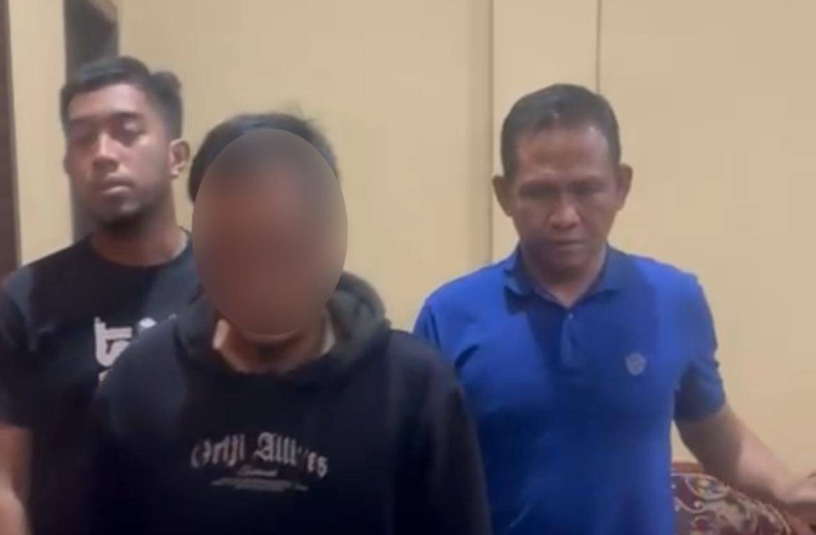 Pria berinisial YB (40) ditangkap usai melakukan perlawanan terhadap petugas kepolisian. (Dok. Polres Maros)