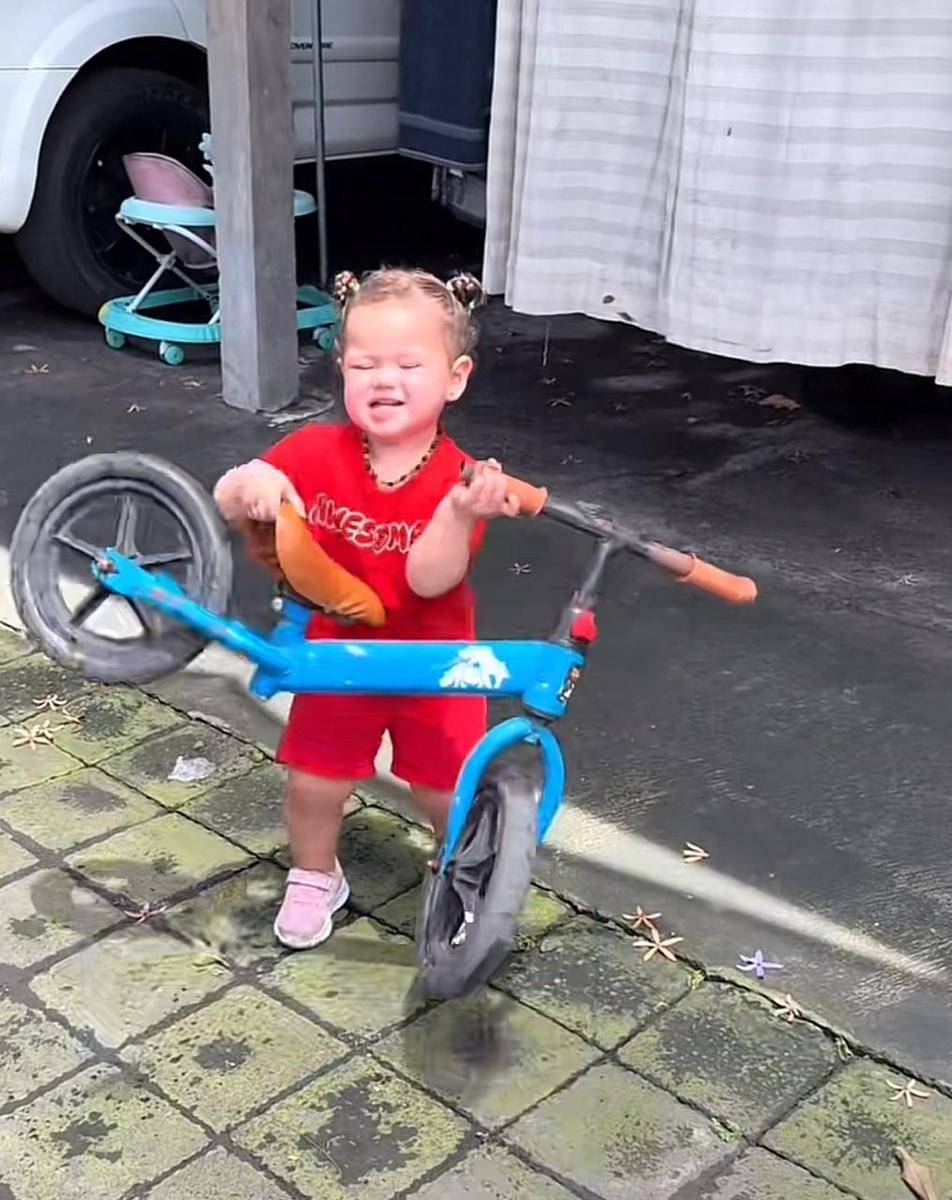 Briella bocah yang viral di TikTok