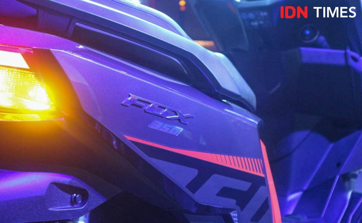 Polytron merilis motor listrik baru, FOX 350, di Jakarta, Rabu (19/11/2025). (IDN Times/Dheri Agriesta) 