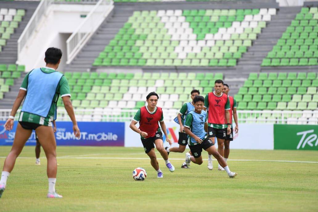 Skuat PSMS berlatih di Stadion Utama Sumut jelang laga kontra PSPS (dok.PSMS)