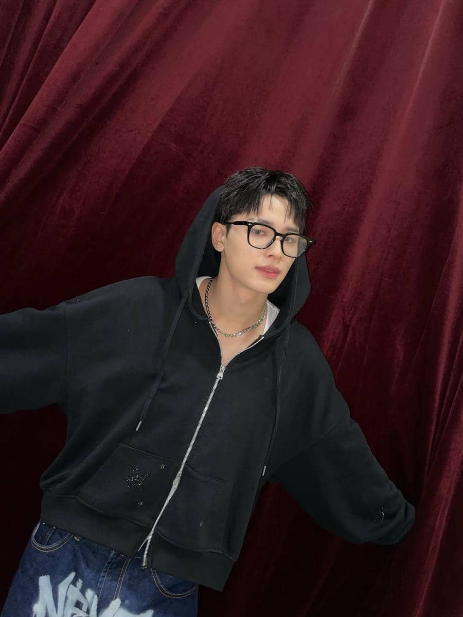 Outfit Kasual ala Haru NEXZ