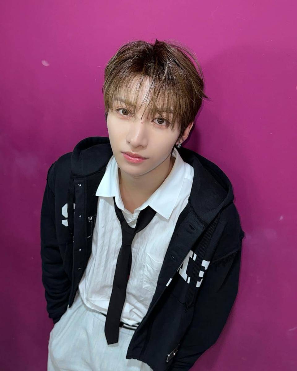 OOTD Pakai Dasi ala Member NEXZ