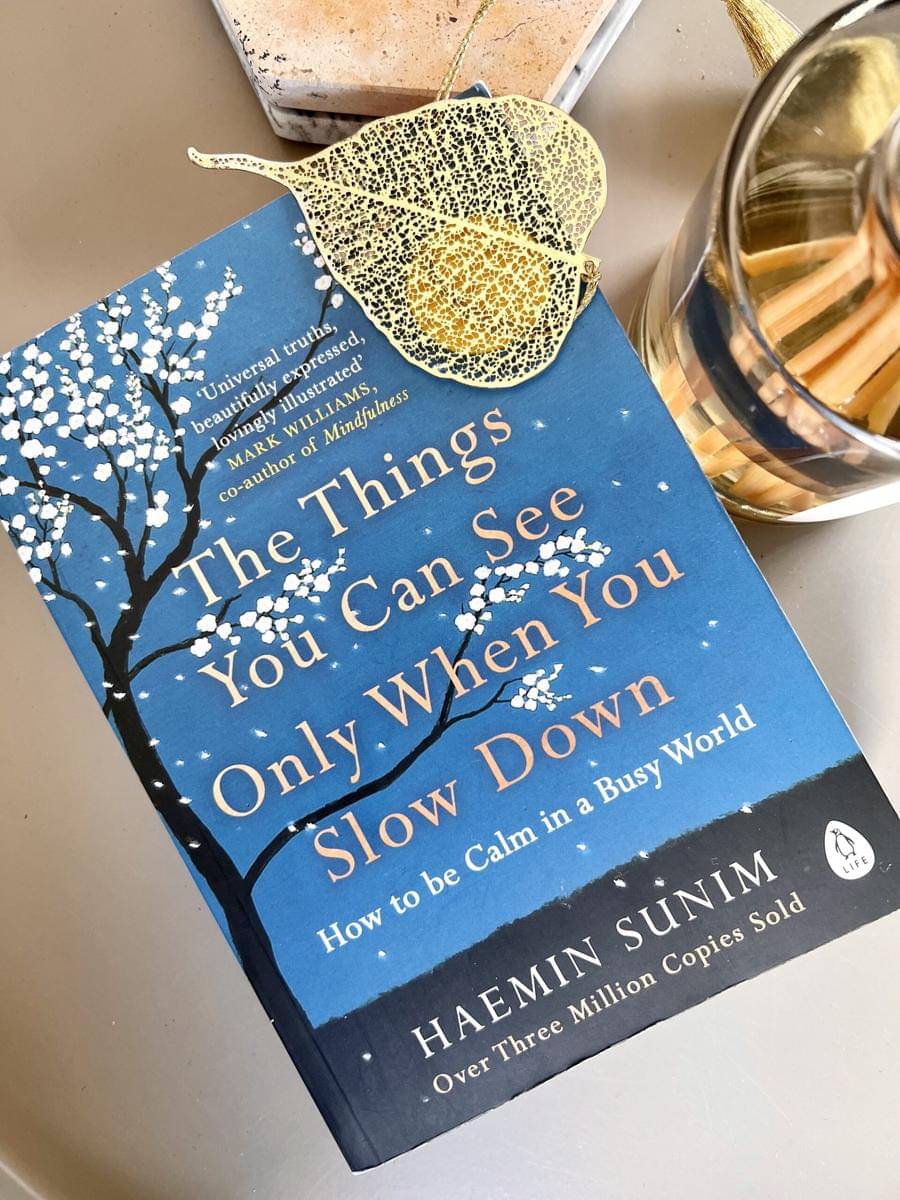 buku The Things You Can See Only When You Slow Down