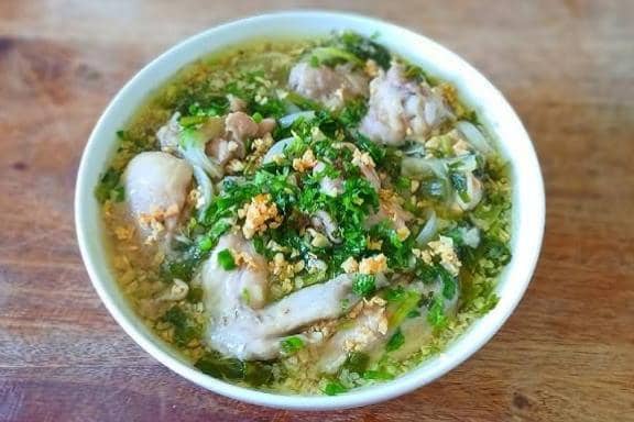 Ilustrasi ayam kukus bawang putih 