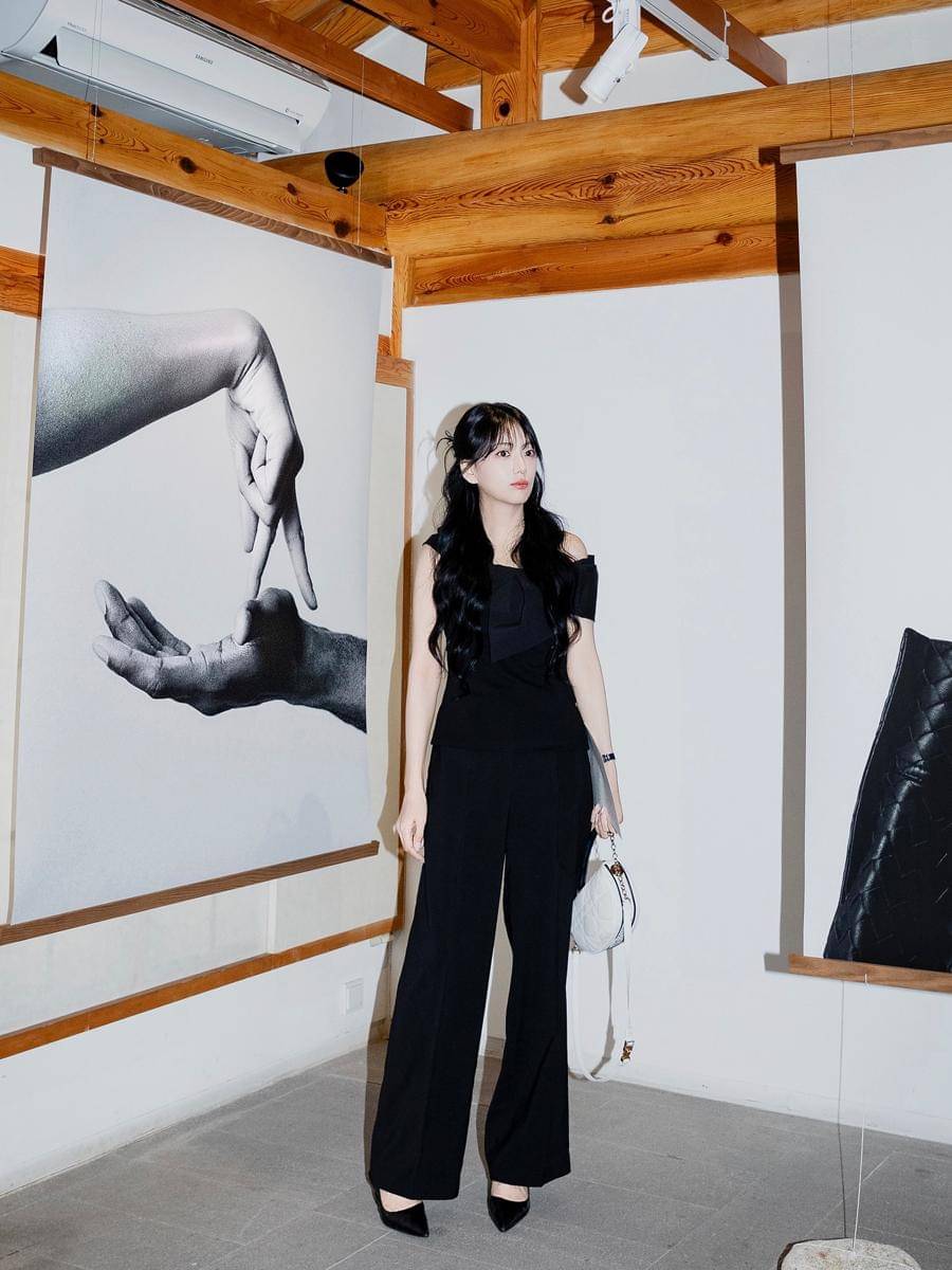 inspirasi OOTD Kim Ji Yoon