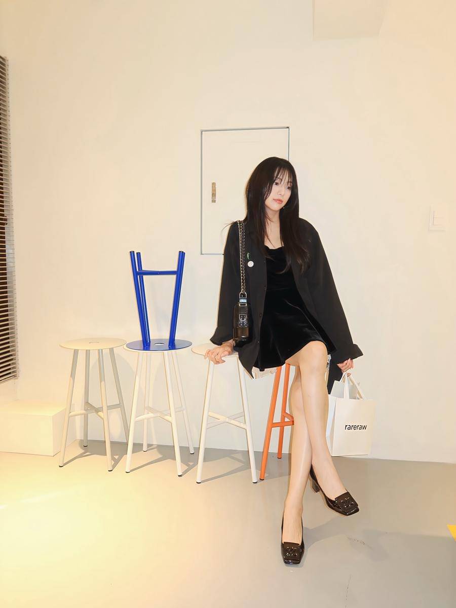 inspirasi OOTD Kim Ji Yoon