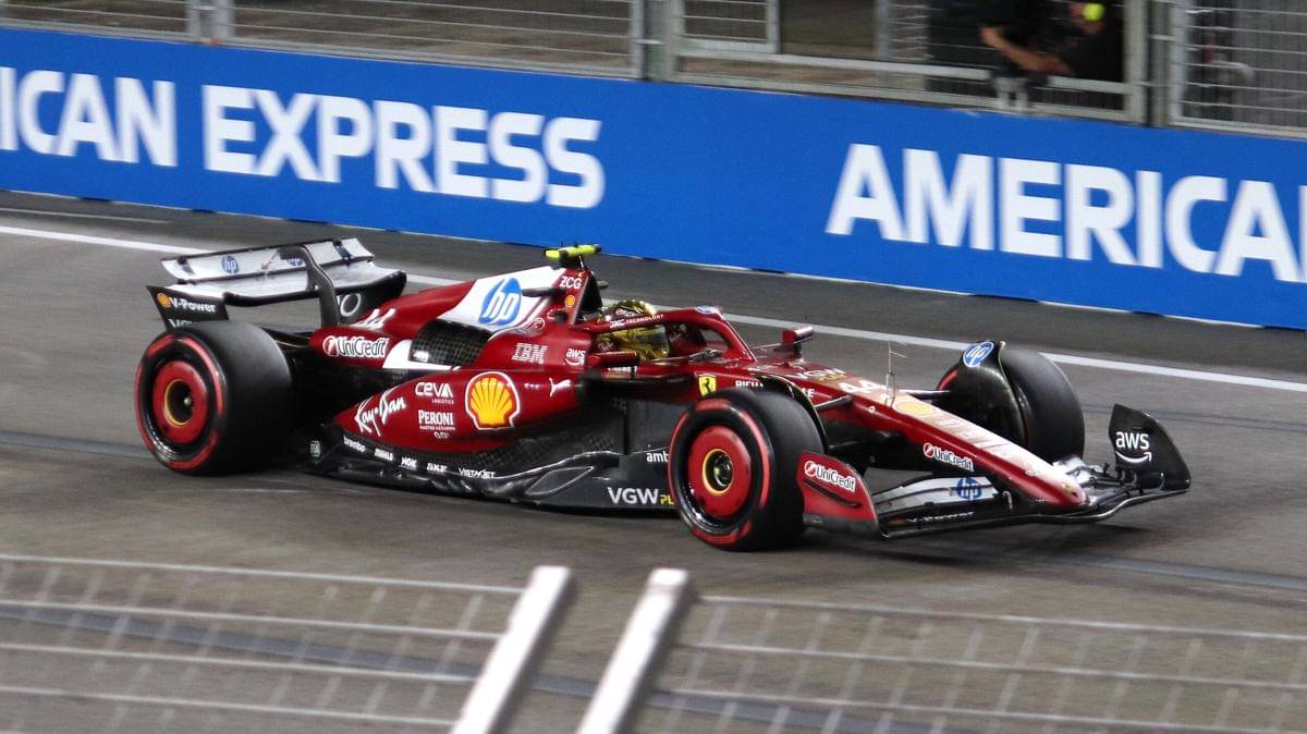 Lewis Hamilton saat pekan balap GP Singapura 2025