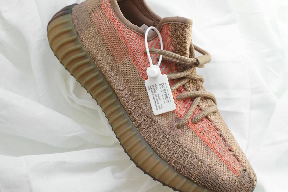 ilustrasi cara cek sepatu ori lewat kode 