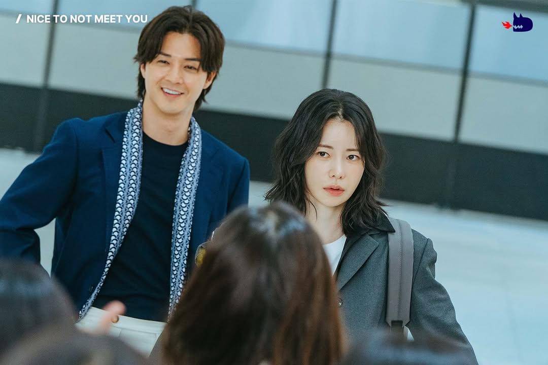 Lee Jae Hyeong (Kim Ji Hoon) dan Wi Jeong Sin (Lim Ji Yeon) dalam drakor Nice to Not Meet You