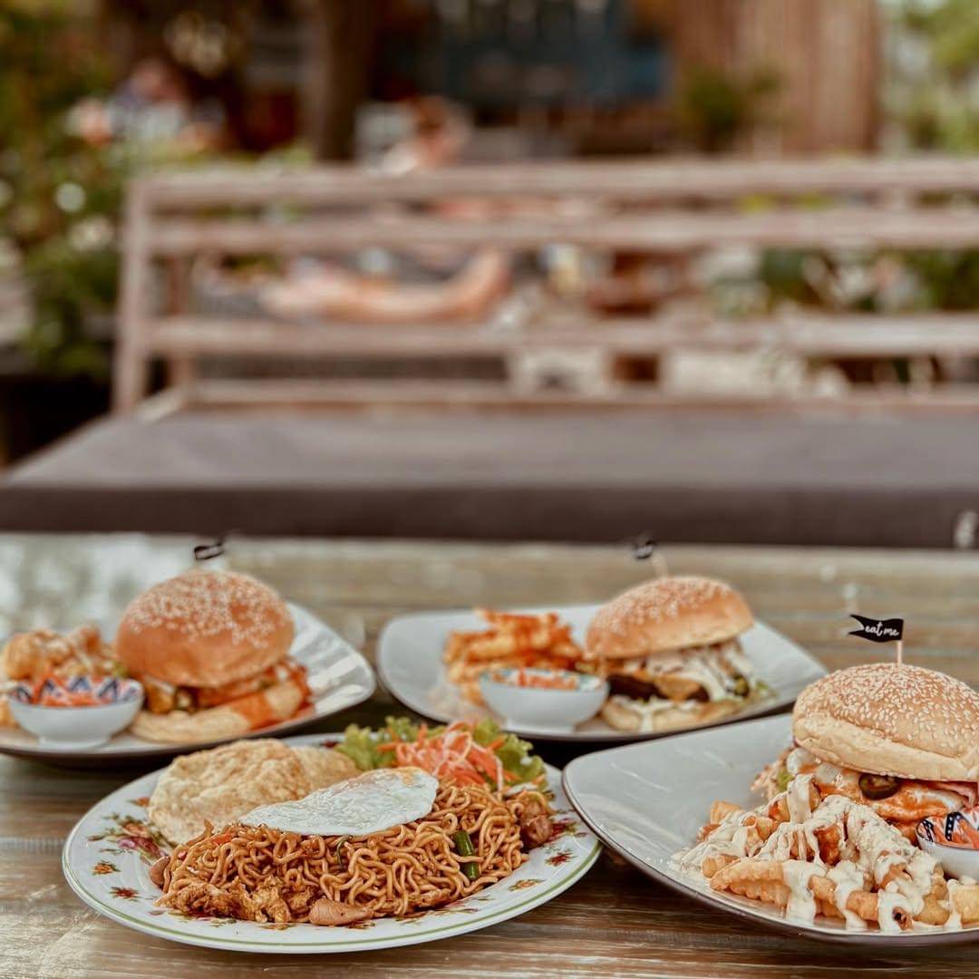 beberapa menu di Mambo Beach Restaurant (instagram.com/mambo.beachrestaurant)