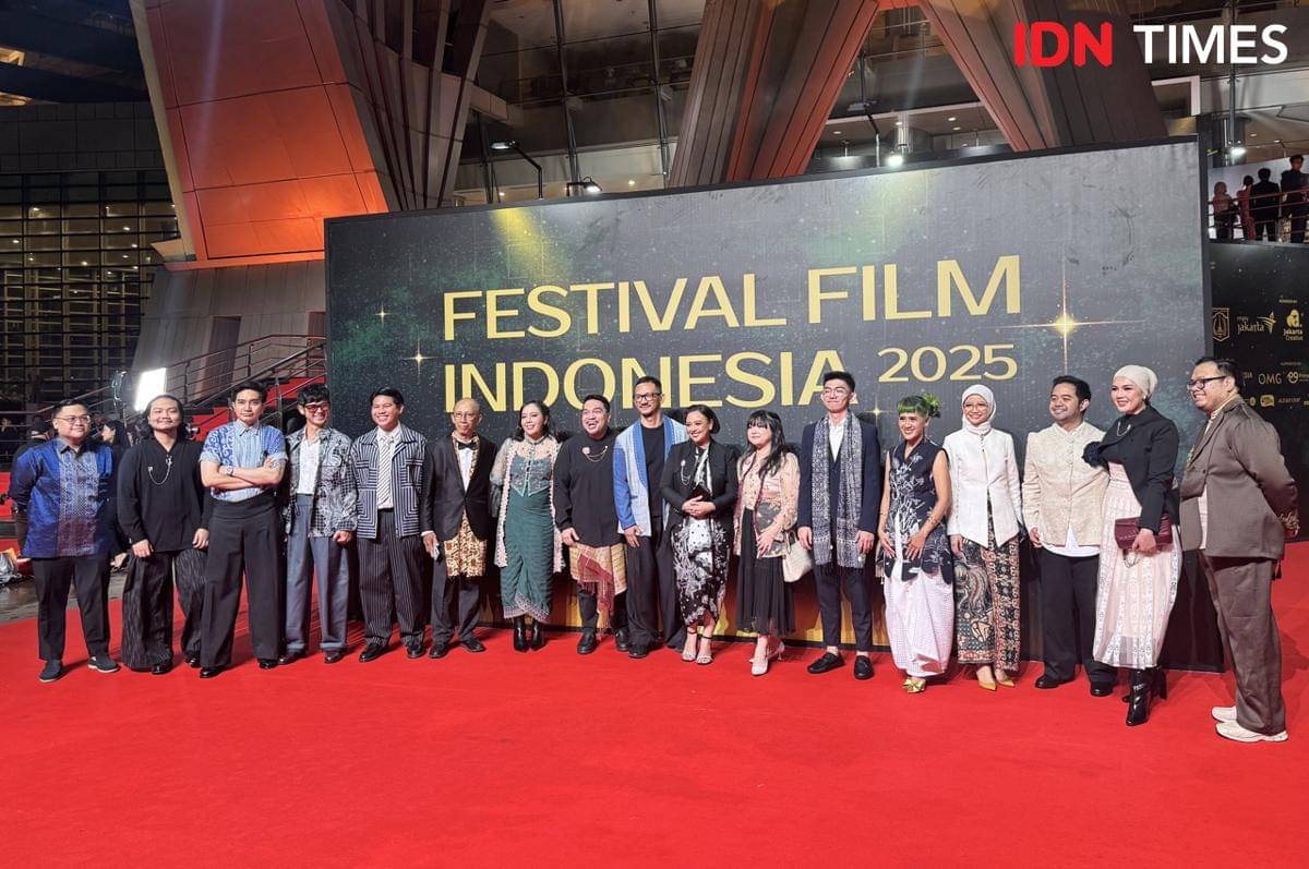 Rombongan film Jumbo di red carpet FFI 2025 pada Kamis (20/11/2025)
