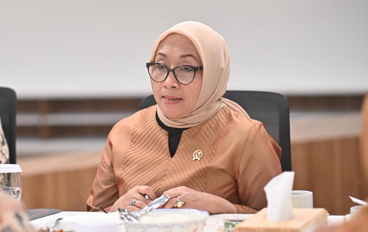 Arifah Fauzi berdialog dengan Abdul Mu'ti