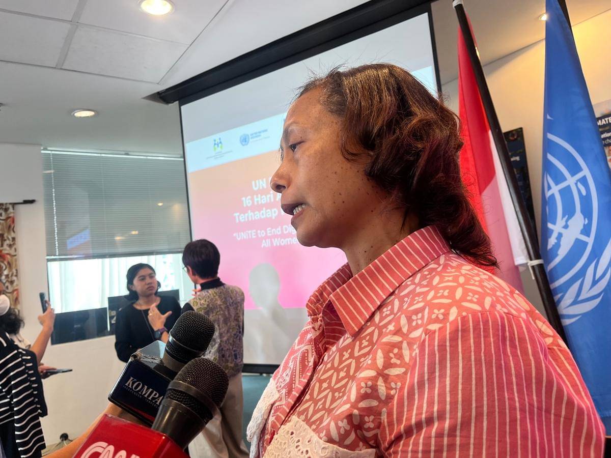 Deputi Bidang Perlindungan Hak Perempuan, Kementrian Pemberdayaan Perempuan & Perlindungan Anak Desy Andriani dalam sesi doorstop di kantor Perserikatan Bangsa-Bangsa (PBB) (IDN Times/Anggia Leksa)