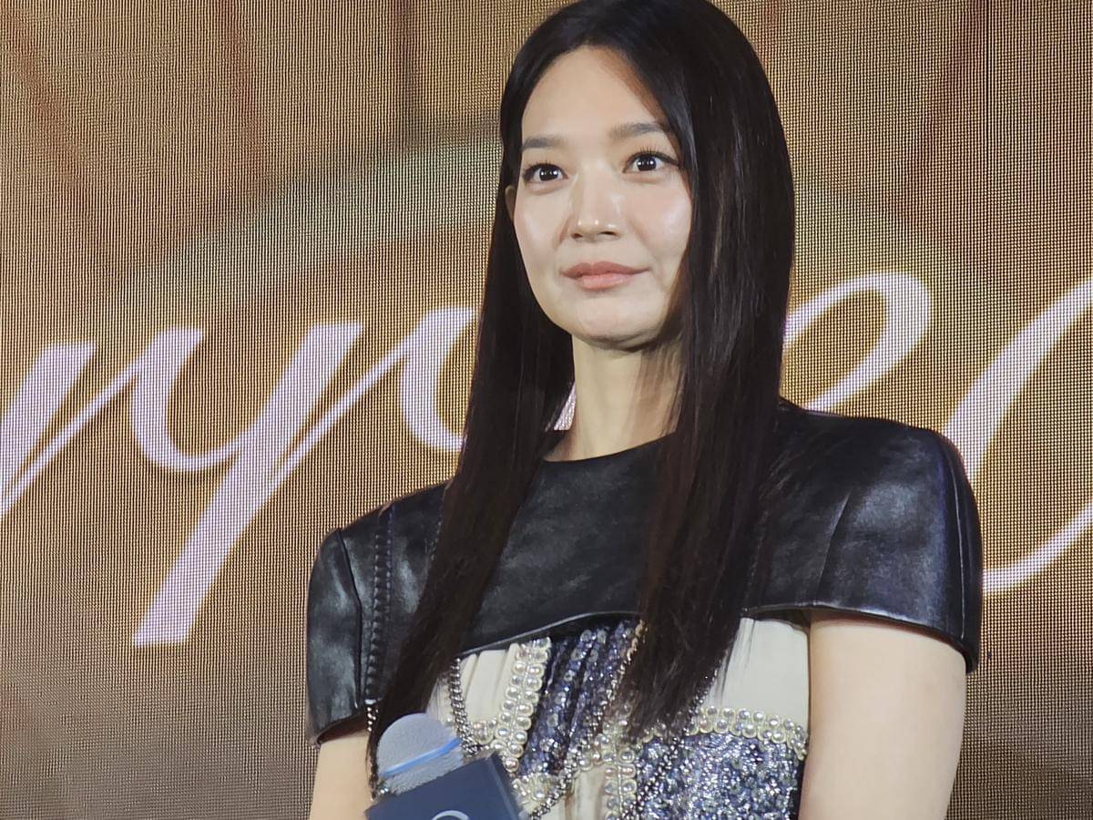 Shin Min Ah di acara Disney+ Originals Preview 2025 di Disneyland Hong Kong, Kamis (13/11/2025). (IDN Times/Deti Mega Purnamasari)