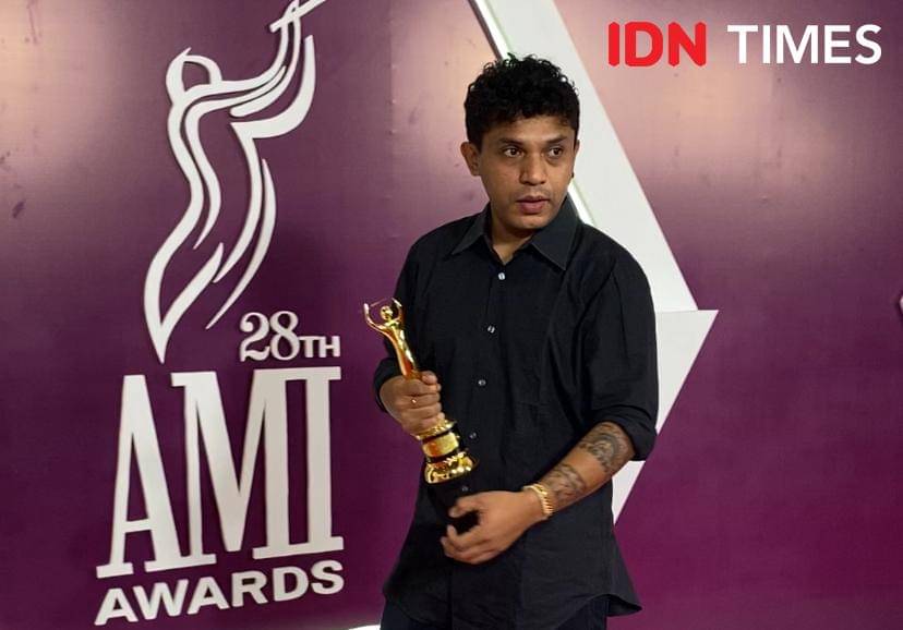 potret Silet Open Up