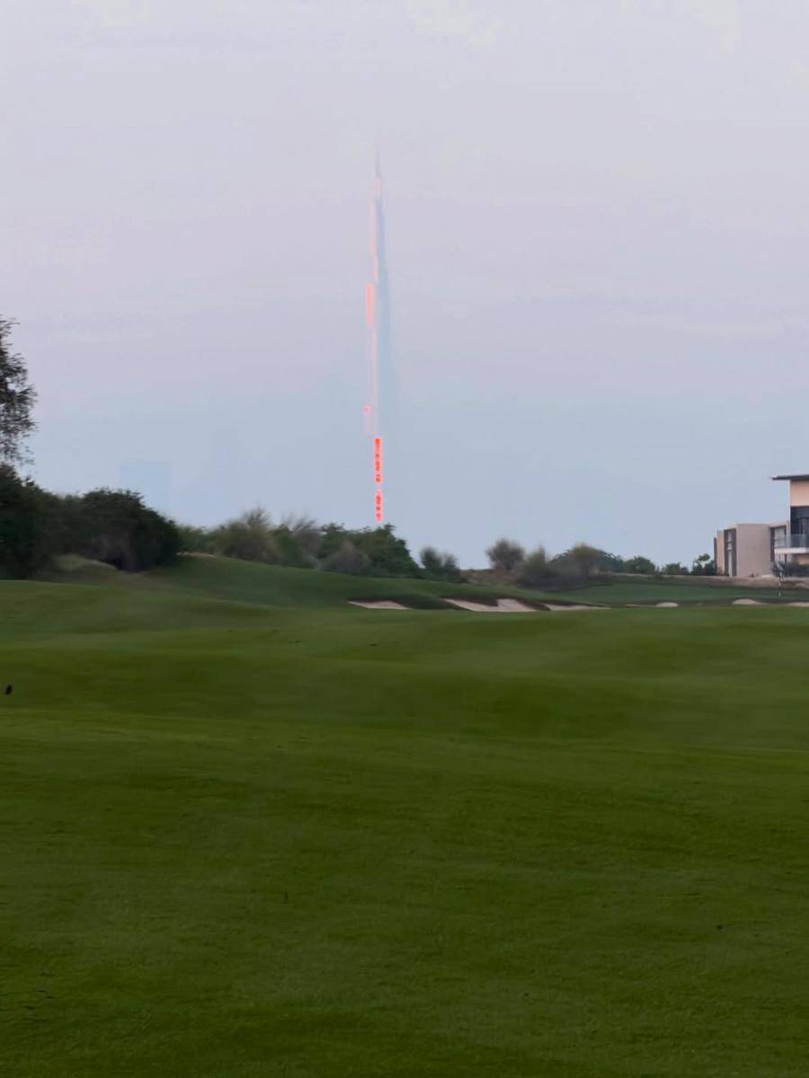 Potret Shandy Aulia main golf di Dubai. 