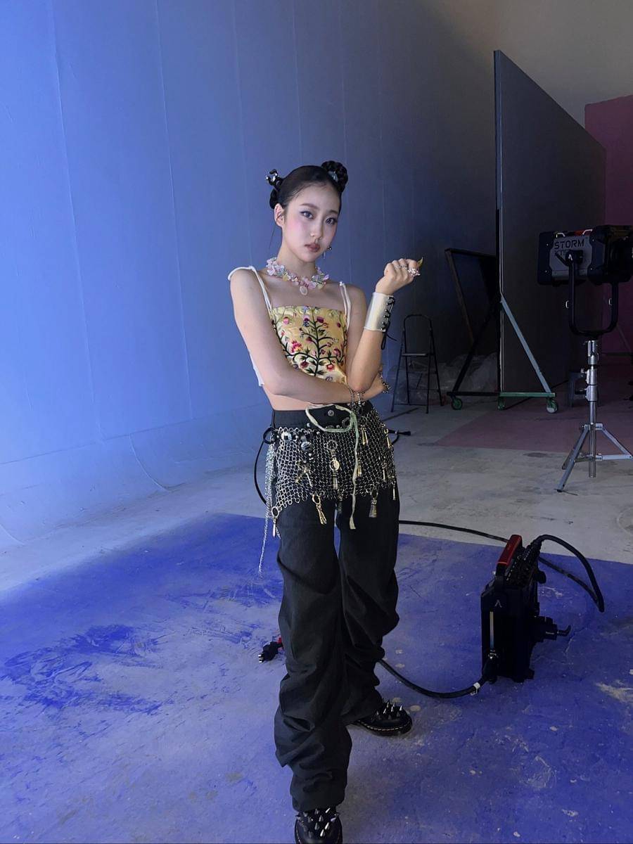 Style edgy street style ala member VVUP