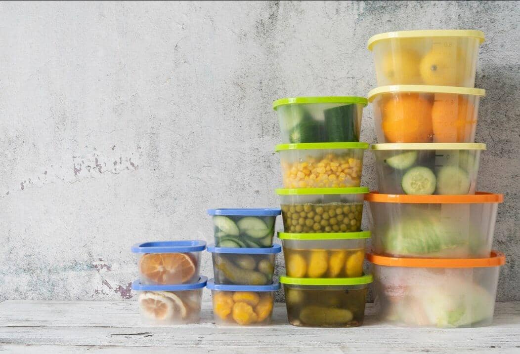 ilustrasi menyimpan di wadah kedap udara