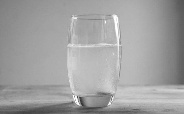 ilustrasi larutan tablet