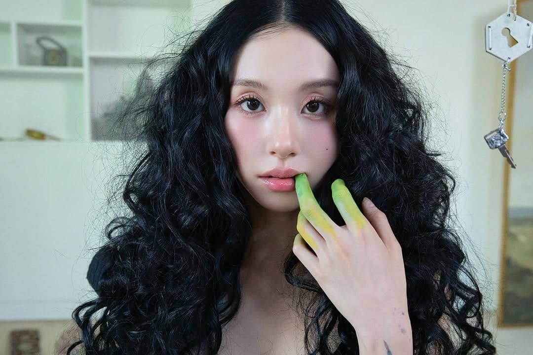 potret Chaeyoung TWICE