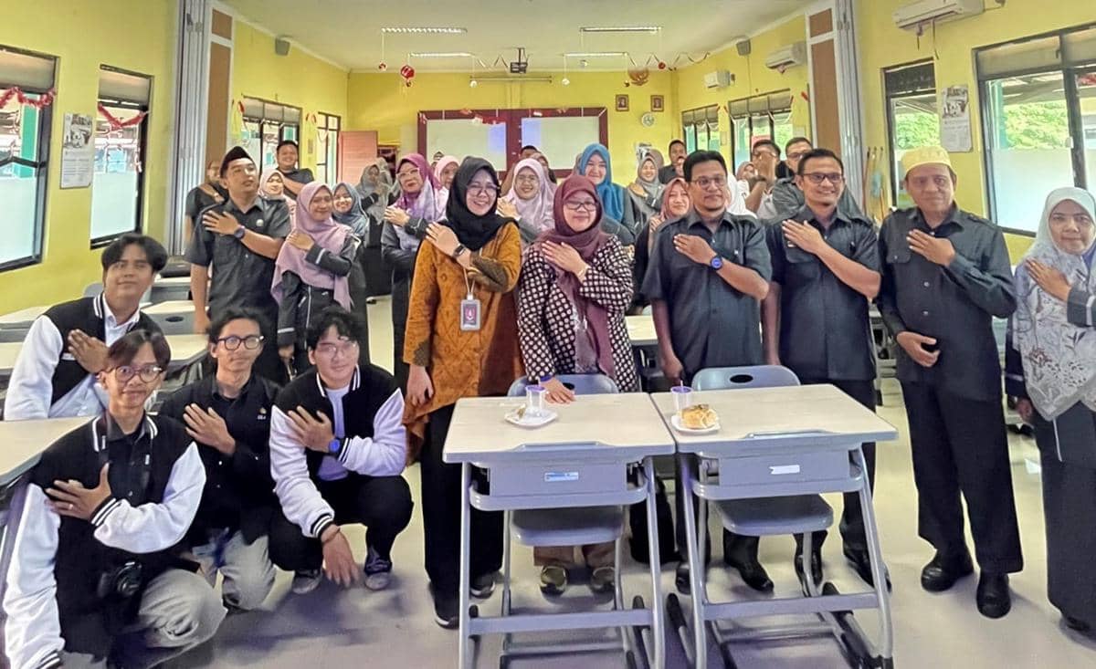 Tim Boopskiii, kelompok mahasiswa Institut Teknologi Sumatera (Itera) Sosialiasasikan Bahaya Judi Online melalui pemutaran film Arang