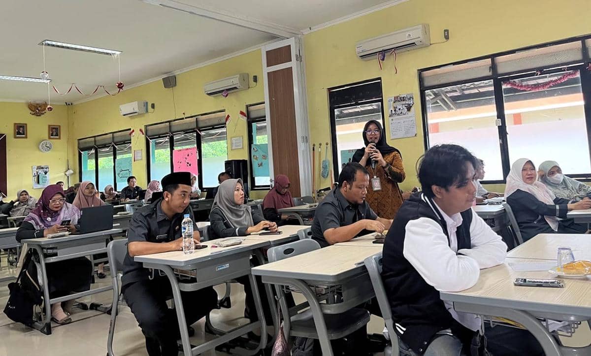 Tim Boopskiii, kelompok mahasiswa Institut Teknologi Sumatera (Itera) Sosialiasasikan Bahaya Judi Online melalui pemutaran film Arang