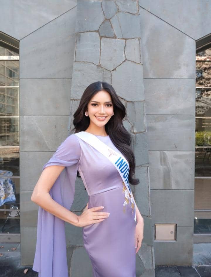 Melliza Xaviera Putri Yulian 