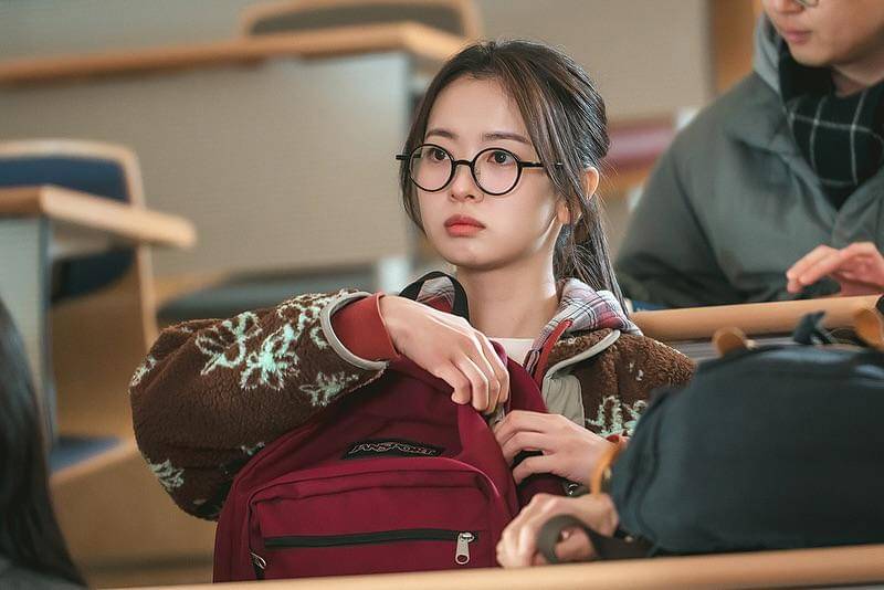 still cuts drama LOVE.exe