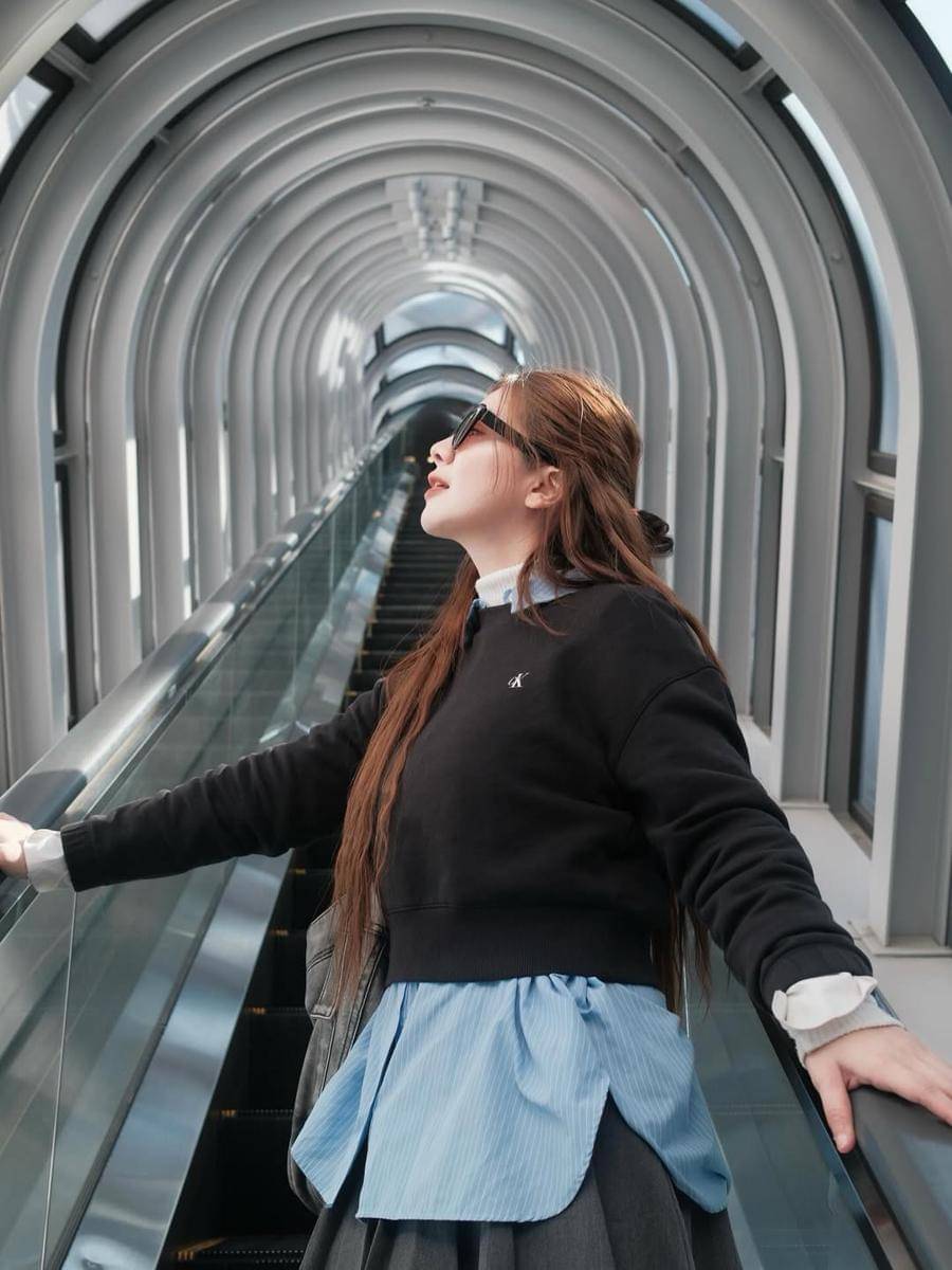 Felicya Angelista di Umeda Sky Building, Osaka, Jepang.