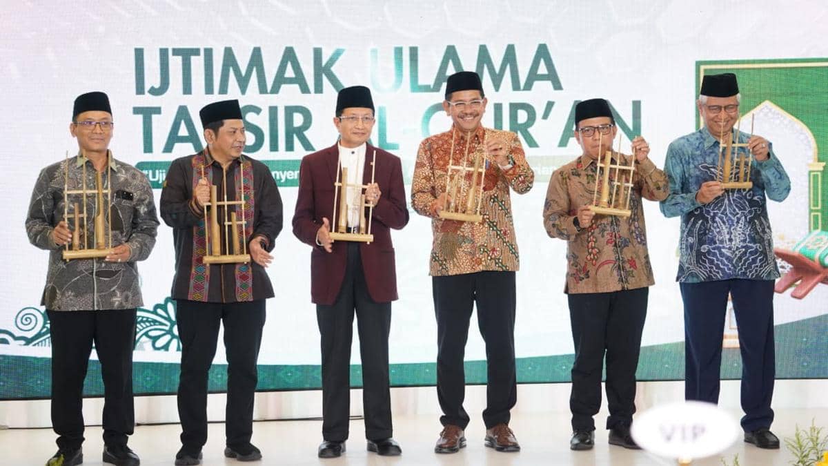Menteri Agama (Menag), Nasaruddin Umar, membuka Ijtimak Ulama Tafsir Al-Qur’an di Jakarta (dok. Kemenag)